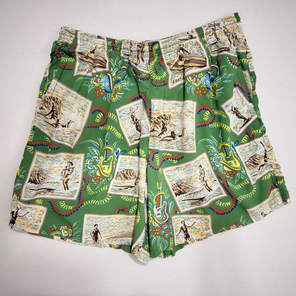 Reyn Spooner Art of Eddy Shorts Large Green Hawaiian Surf Print Coastal Resort